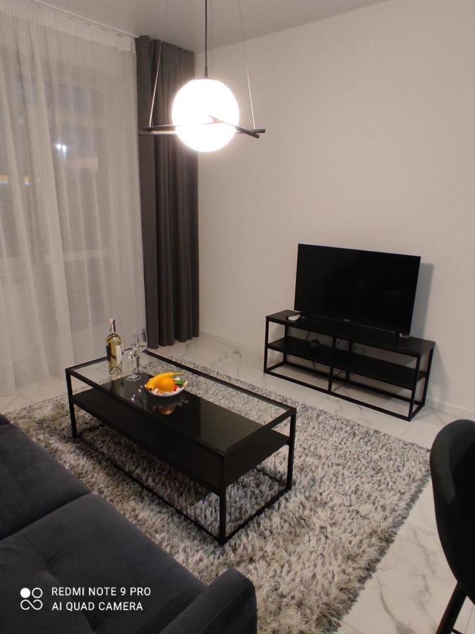 New Modern Apartment Uzjhorod Exteriör bild